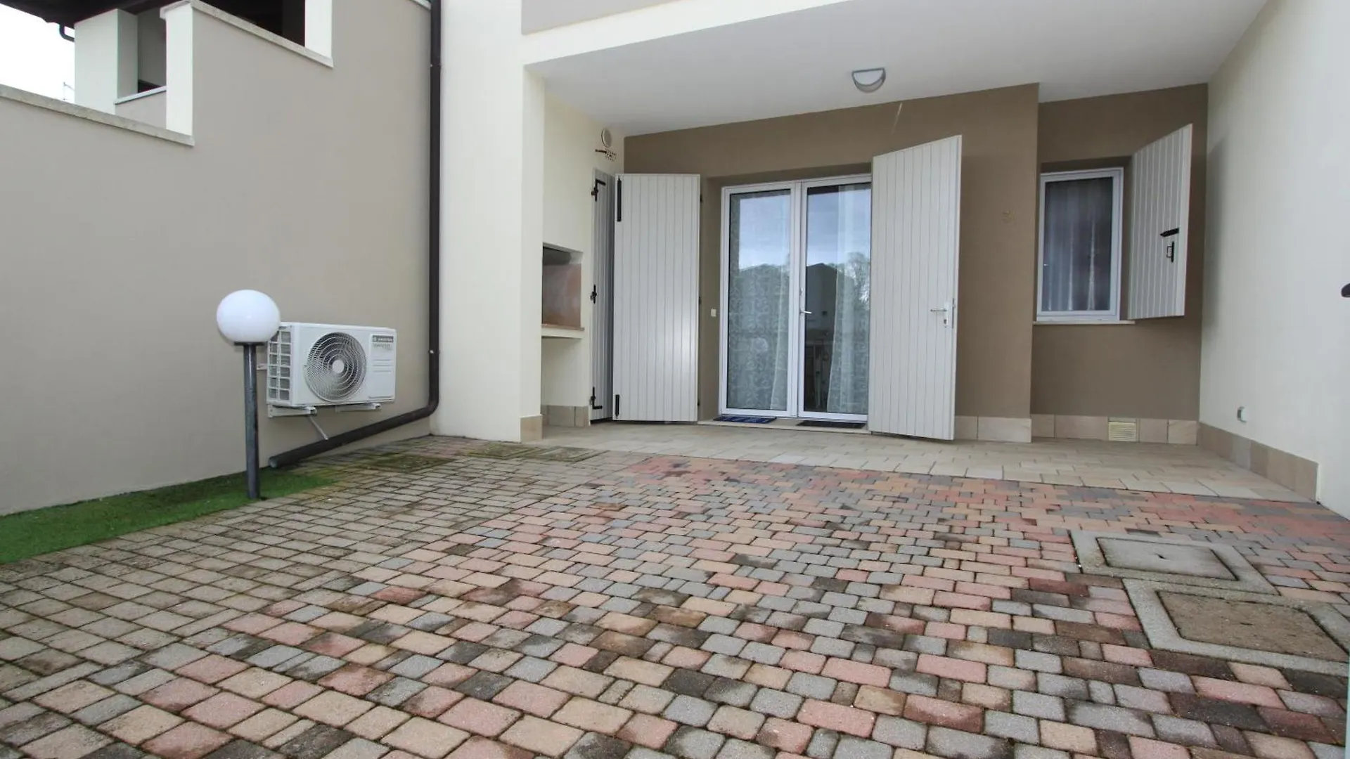 Regina Mare Villa Lido di Scacchi Italië